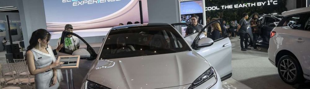 Bulan Mobil Murah vs Pameran Masa Depan: Insentif EV dan GIIAS 2026 Siap Mengguncang Pasar Otomotif Indonesia